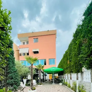 Apartmán Bajovah & Restaurant, Tirana